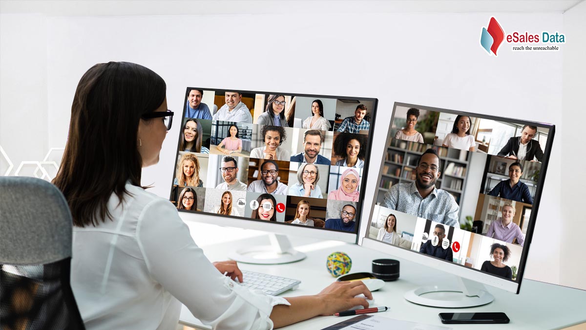 How can HRs make use of technology to strengthen the Virtual Team